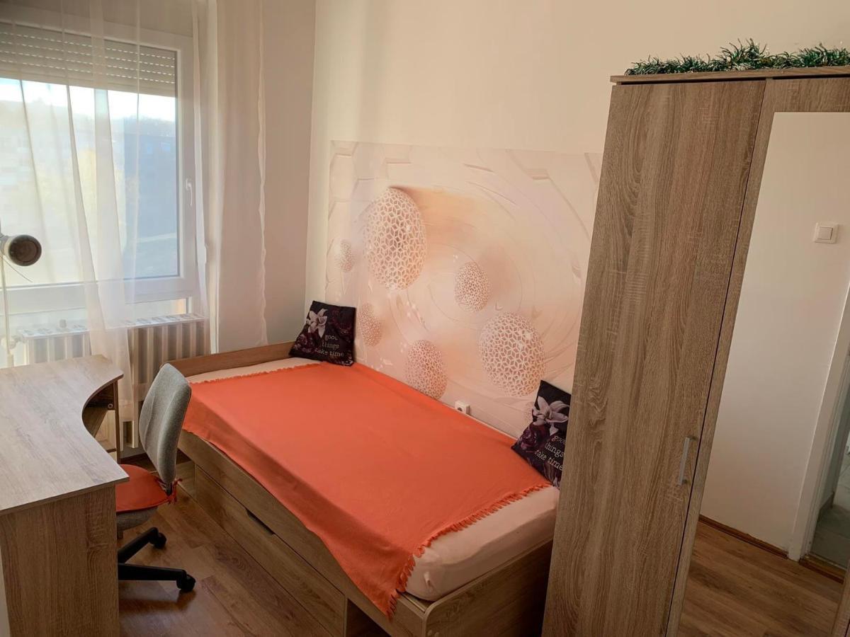 Sweet-home erkélyes apartman Kaposvár Kültér fotó